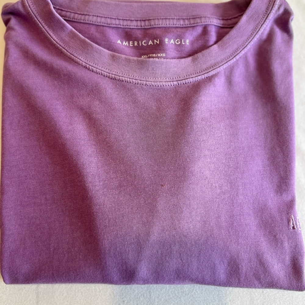 American Eagle Men’s Purple Tee Sz XXL